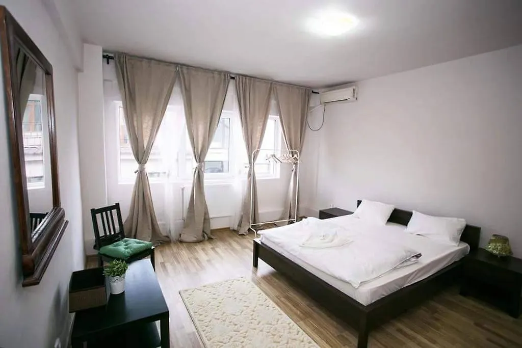 Vogue Hostel 布加勒斯特